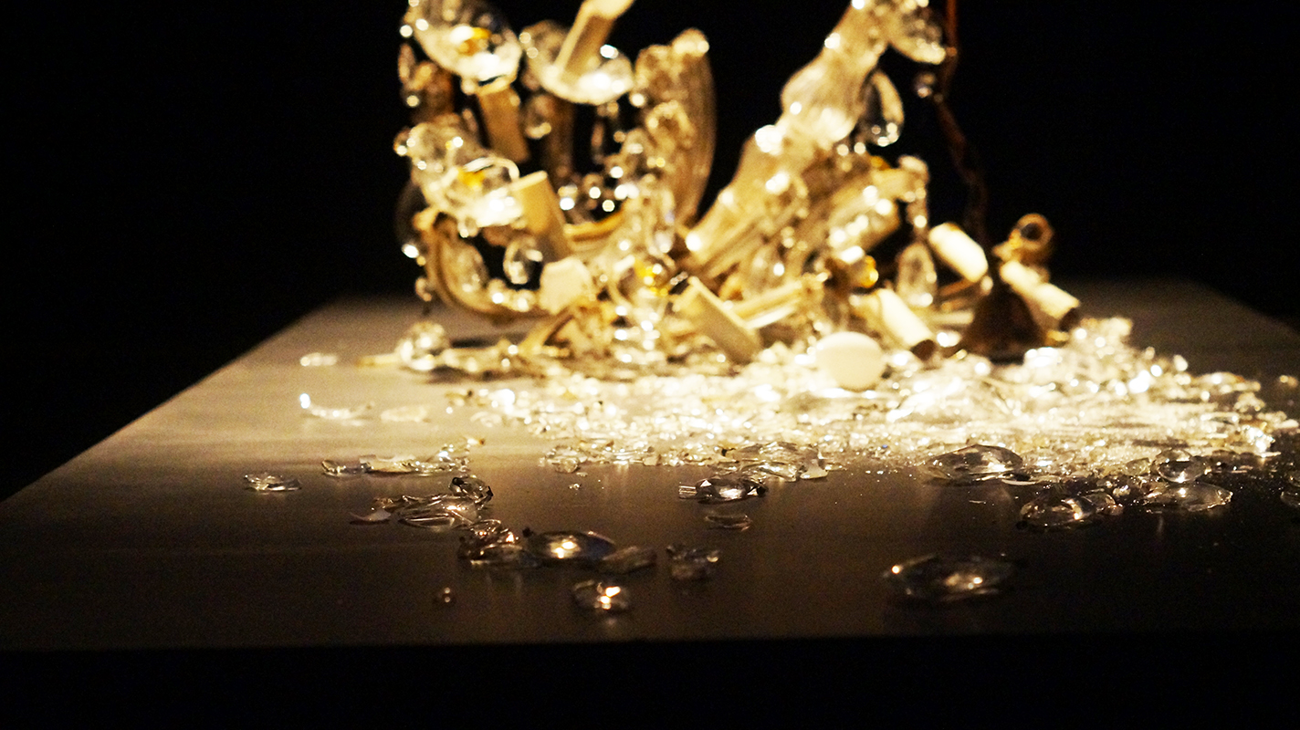 3 broken crystal chandelier installation (100x160x10cm) 2018